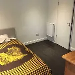 Delightful Private 2 Bedroom Bungalow